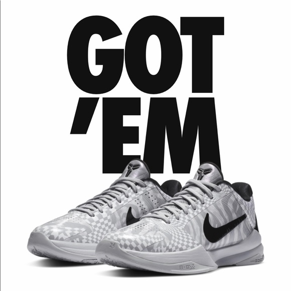 kobe v protro demar derozan